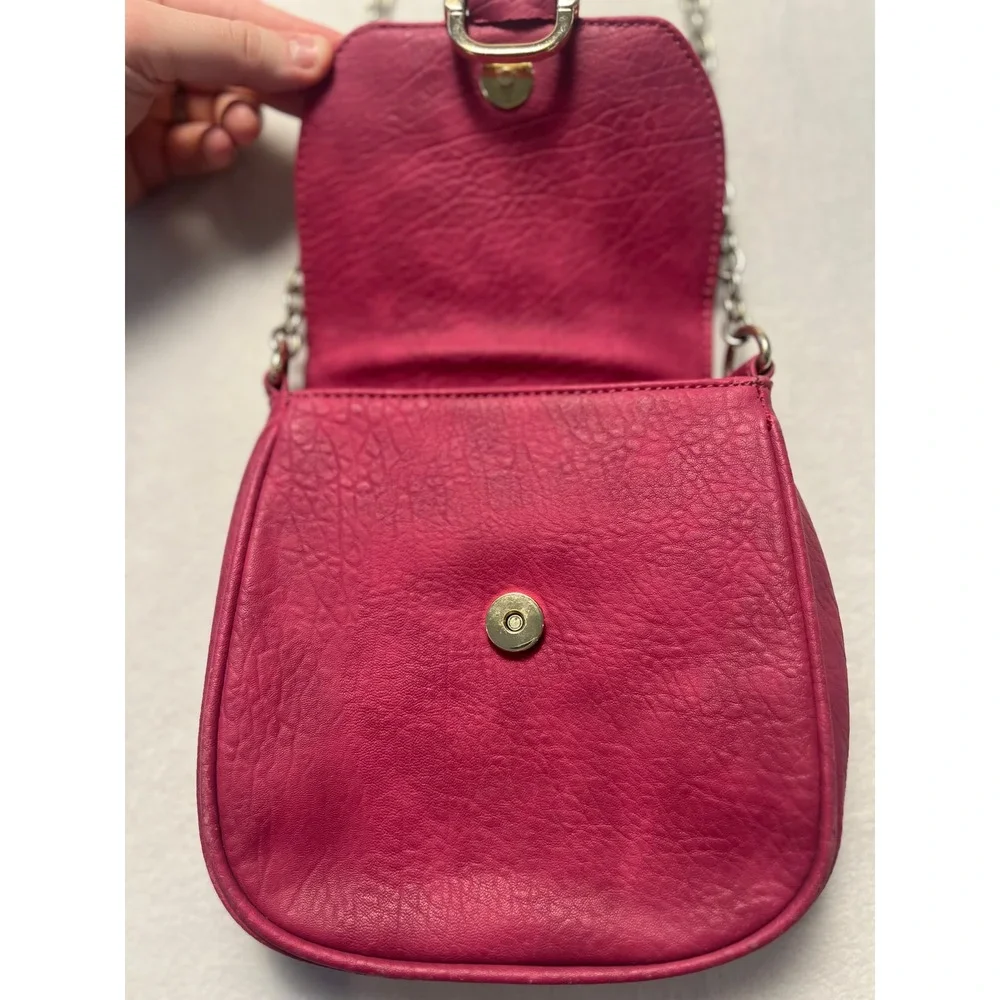 Charming Charlie Small Crossbody Bag Pink Faux Leather Chain Detail Y2K Style